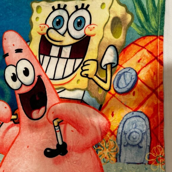 Spongebob Squarepants 48" x 40" Plush Throw Blanket - Picture 7 of 9